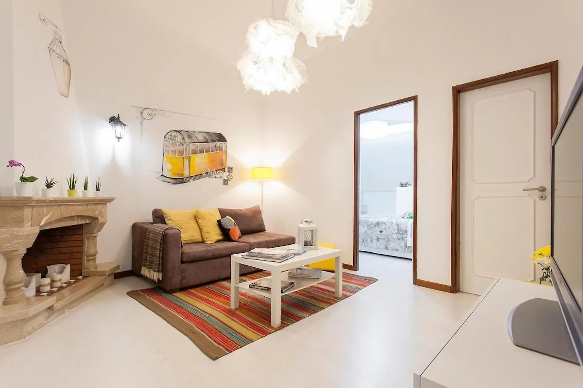 Ginjinha House - 4 Rooms - Bairro Alto - With Ac! Lissabon